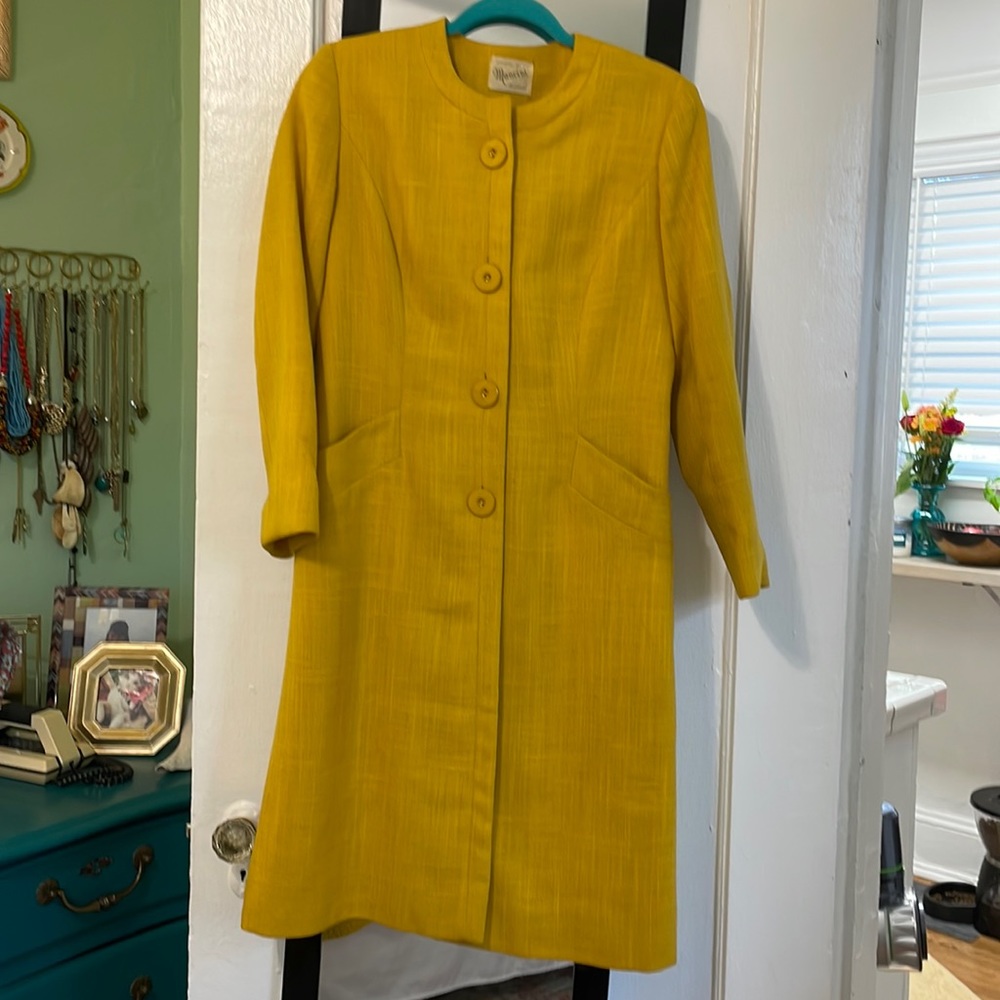 Vintage 1960s Linen Yellow Trench Coat